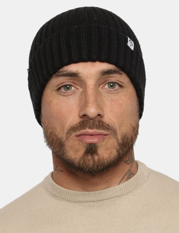 Cappello Concept83 nero - COMPOSIZIONE E VESTIBILITÀ:100% acrilicoCONSIGLI DI STILE:Cappello modello berretto in total nero