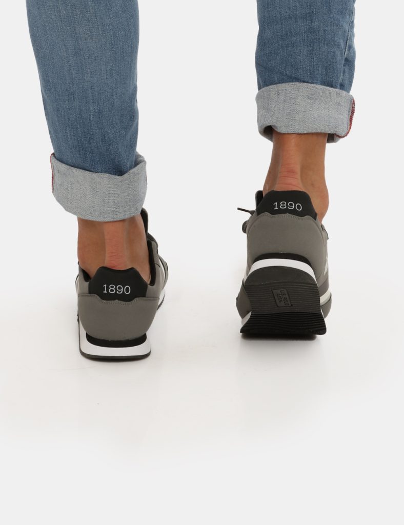 Scarpe Us Polo grigio/nero - COMPOSIZIONE E VESTIBILITÀ:Materiali tessili e altre materieIl modello calza il numero 44 e la