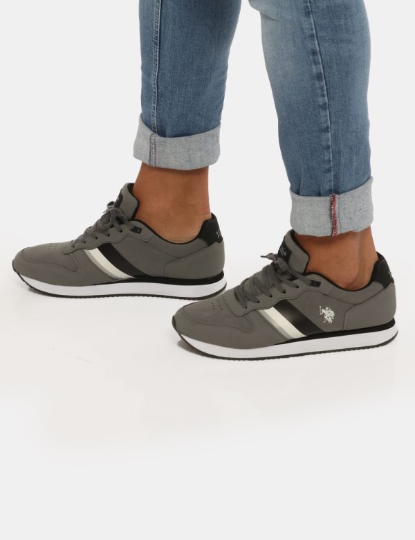 Scarpe Us Polo grigio/nero - COMPOSIZIONE E VESTIBILITÀ:Materiali tessili e altre materieIl modello calza il numero 44 e la