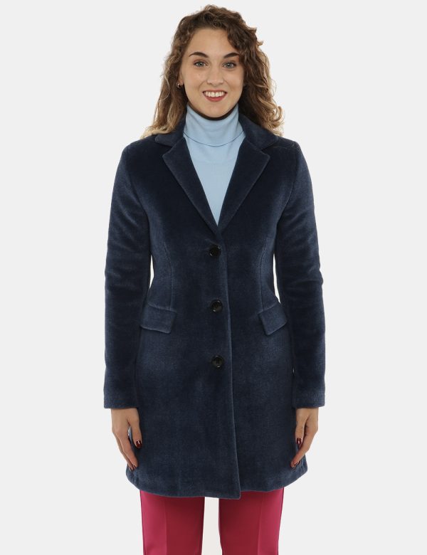 Cappotto Vougue melange - 100% poliestereLa modella indossa la taglia S e la vestibilità del capo è regolare. Spalle: 39cm M