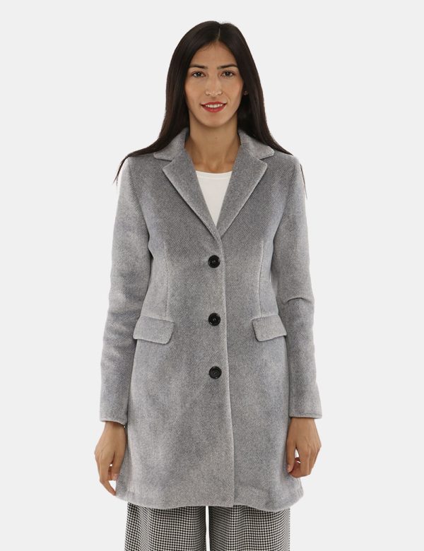 Cappotto Vogue melange - 100% poliestereLa modella indossa la taglia S e la vestibilità del capo è regolare. Spalle: 39cm Ma
