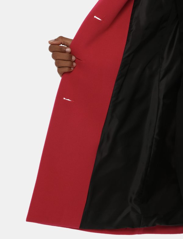Cappotto Vougue con bottoni - 100% poliestereLa modella indossa la taglia S e la vestibilità è regolare. Spalle: 37 cm - Lun