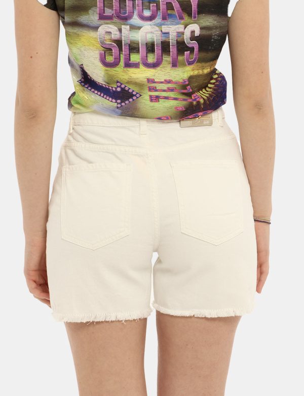 Short Yes Zee bianco - COMPOSIZIONE E VESTIBILITÀ:100% cotoneLa modella è alta 170 cm e indossa la taglia 27 US. La vestibil
