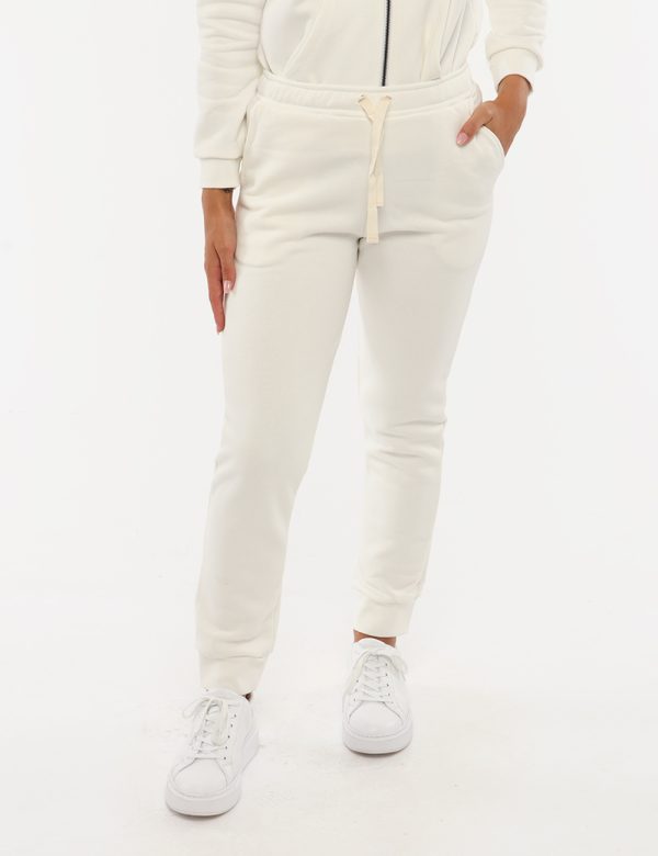 Pantalone Concept83 elasticizzato in vita - 65% cotone 35% poliestereLa modella indossa la taglia S ed è alta 168 cm e la v