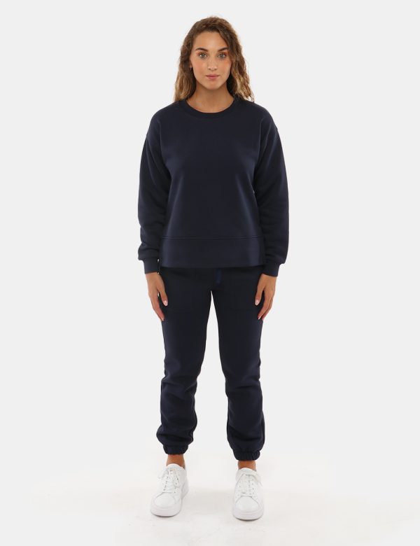 Felpa Concept83 girocollo - 65% cotone 35% poliestereLa modella indossa la taglia S ed è alta 168 cm e la vestibilità è reg