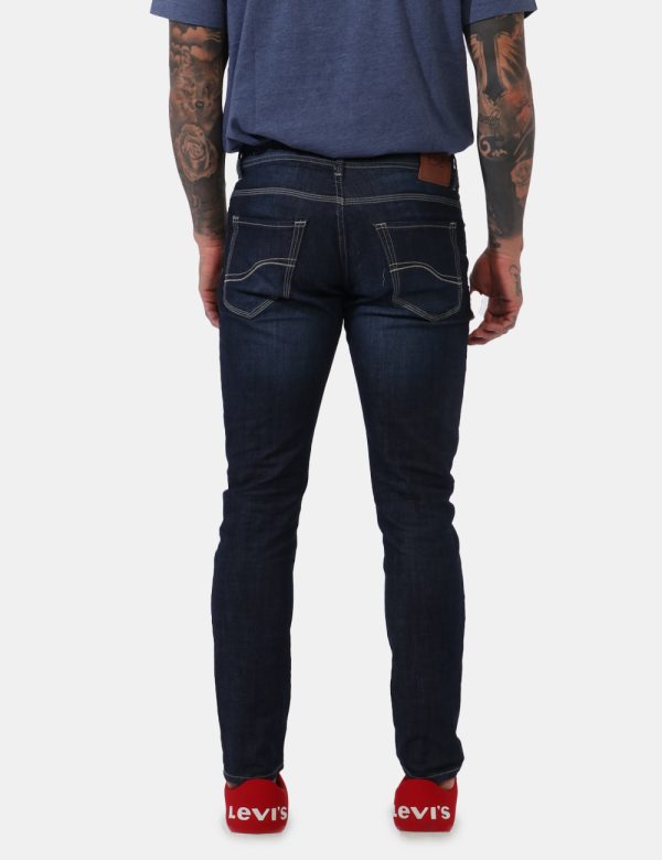 Jeans Yes Zee Jeans - Jeans in total blu denim dark con tasche sagomate sul fronte e tasche a toppa sul retro. La vestibilit