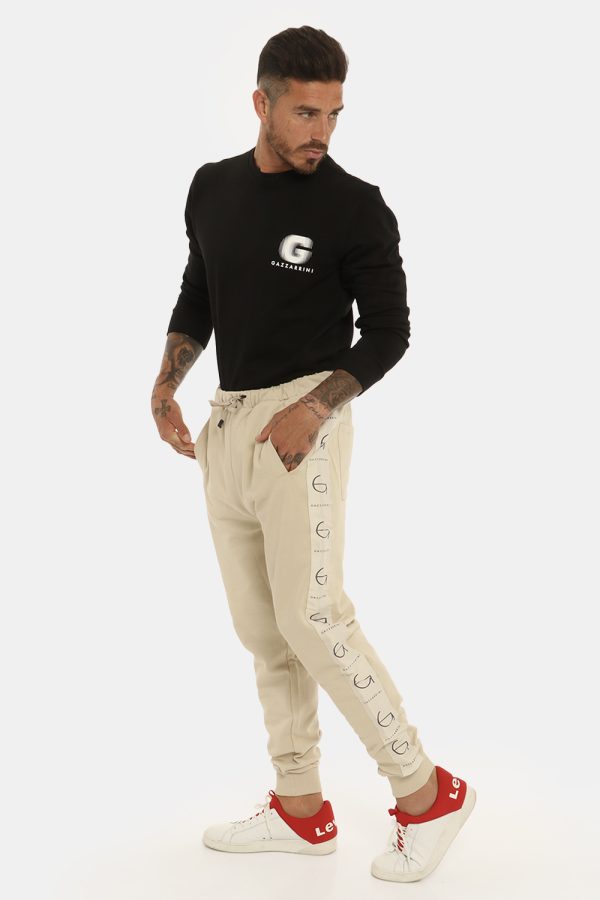 Pantalone Gazzarrini beige - COMPOSIZIONE E VESTIBILITÀ:98% cotone 2% elastaneIl modello è alto 178 cm e indossa la taglia 4