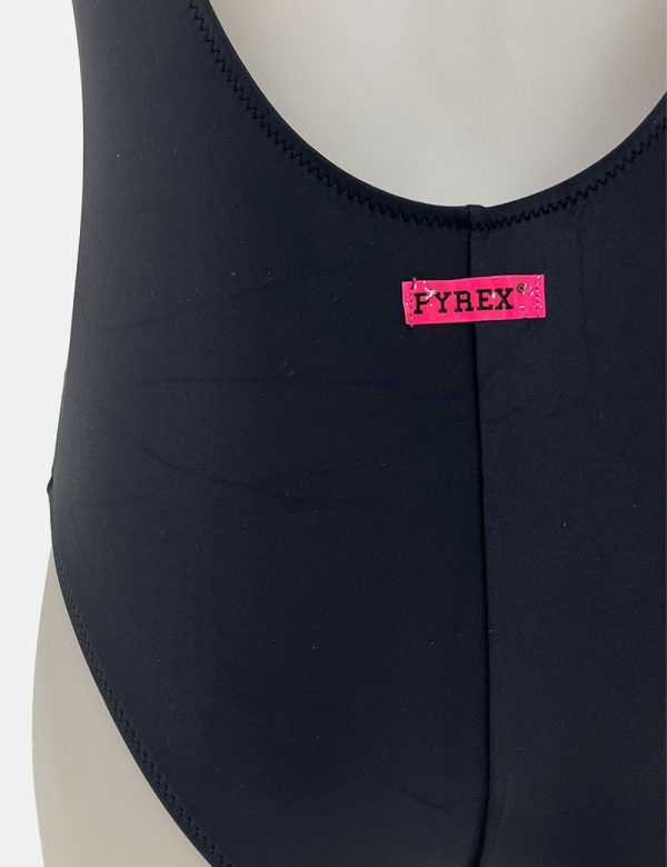 Costume Pyrex intero - 80% nylon 20% elastane, Interno 88% poliestere, 12% elastaneLa vestibilità del capo è regolareCod. Ar