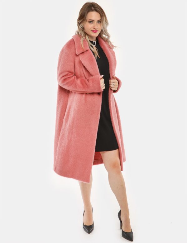 Cappotto Sandro Ferrone con bottoni - 63% acrilico 37% poliammideLa modella indossa la taglia 40 ed è alta 170 cm e la vesti