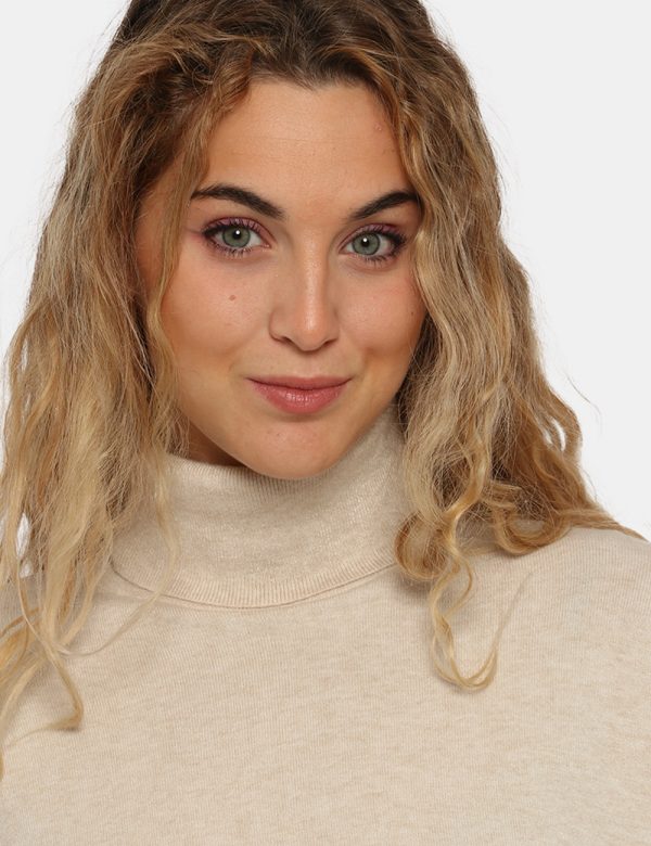 Maglione Sandro Ferrone beige - COMPOSIZIONE E VESTIBILITÀ:44% viscosa 24% nylon 19% poliestere 13% elastaneLa modella è alt