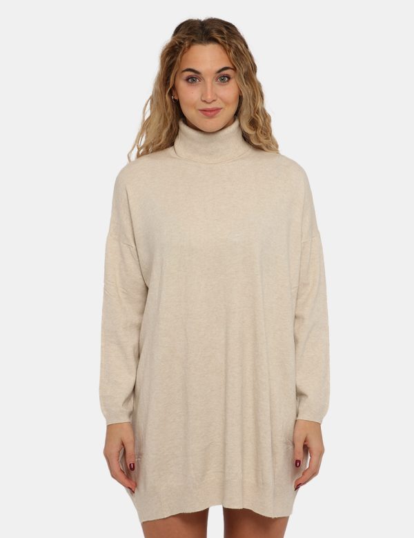 Maglione Sandro Ferrone beige - COMPOSIZIONE E VESTIBILITÀ:44% viscosa 24% nylon 19% poliestere 13% elastaneLa modella è alt