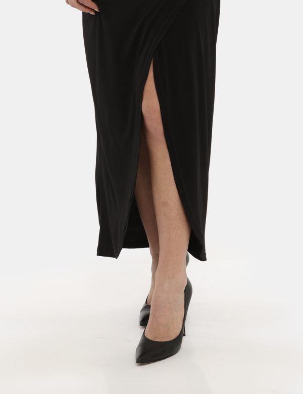 Vestito Vougue nero - COMPOSIZIONE E VESTIBILITÀ:95% poliestere 5% elastanemodella e vestibilità.CONSIGLI DI STILE:Abito lun