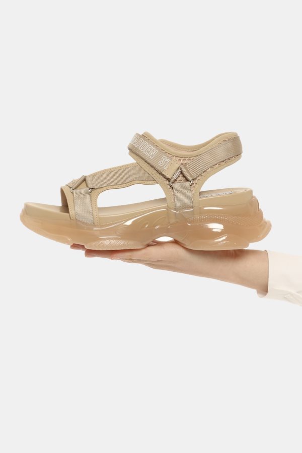 Sandali Steve Madden beige con glitter - COMPOSIZIONE E VESTIBILITÀ:Tessuto e altri materialiLa modella calza il numero 9 co