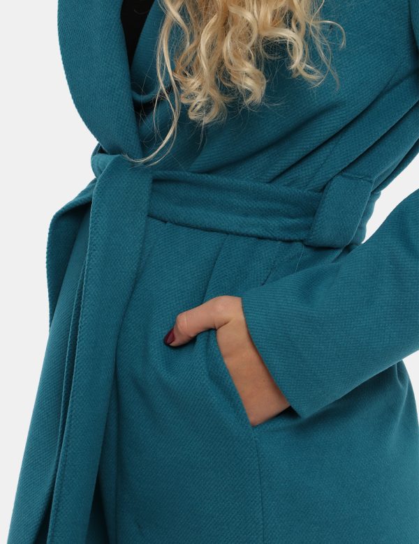 Cappotto Vougue azzurro ottanio - COMPOSIZIONE E VESTIBILITÀ:92% poliestere 8% viscosaLa modella è alta 170 cm e indossa la