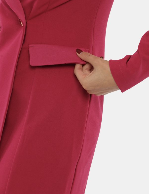 Blazer Vougue in crepe scuba in coordinato - 95% poliestere 5% elastanLa modella indossa la taglia S e la vestibilità del ca