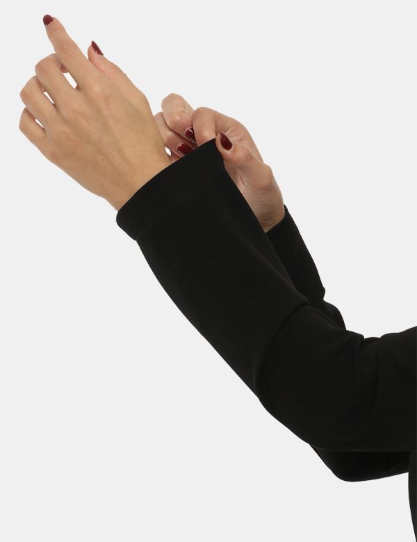Blazer Vougue in crepe scuba in coordinato - 95% poliestere 5% elastanLa modella indossa la taglia S e la vestibilità del ca