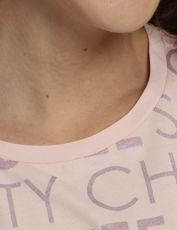 T-shirt Yes Zee rosa con glitter - COMPOSIZIONE E VESTIBILITÀ:95% cotone 5% elastaneLa modella è alta 170 cm e indossa la ta