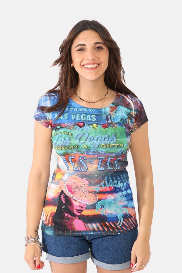 T-shirt Yes Zee fantasia - COMPOSIZIONE E VESTIBILITÀ:100% poliestereLa modella è alta 161 cm e indossa la taglia S. La vest