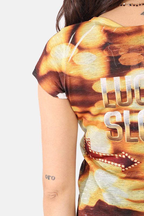 T-shirt Yes Zee fantasia - COMPOSIZIONE E VESTIBILITÀ:100% poliestereLa modella è alta 161 cm e indossa la taglia S. La vest