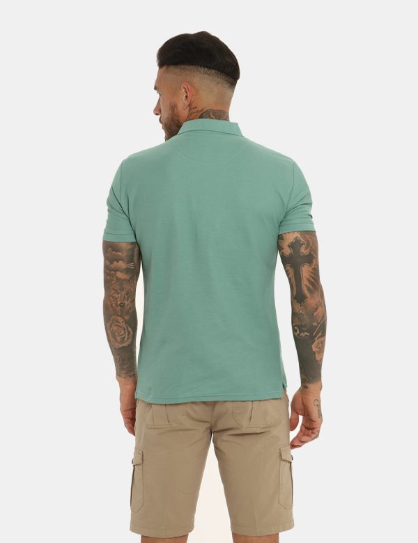 Polo Yes Zee verde marino - COMPOSIZIONE E VESTIBILITÀ:100% cotoneIl modello è alto 178 cm e indossa la taglia L. La vestibi