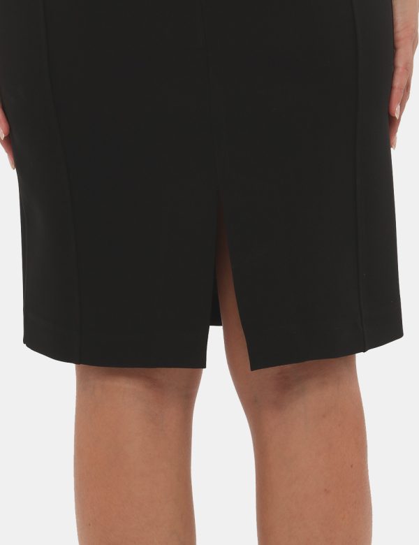 Vestito Vougue smanicato - 90% poliestere 10% elastinaLa modella indossa la taglia S ed è alta 170 cm e la vestibilità è reg