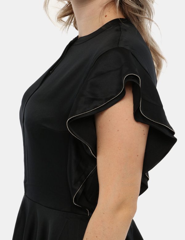 Vestito Guess con bordo di perline - 100% poliestereLa modella indossa la taglia S è alta 168 cm e la vestibilità è regolare