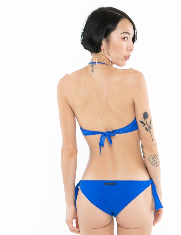 Costume Sundek bikini tinta unita - 89% poliammide 11% elastinaLa modella indossa la taglia 40 e la vestibilità del capo è r