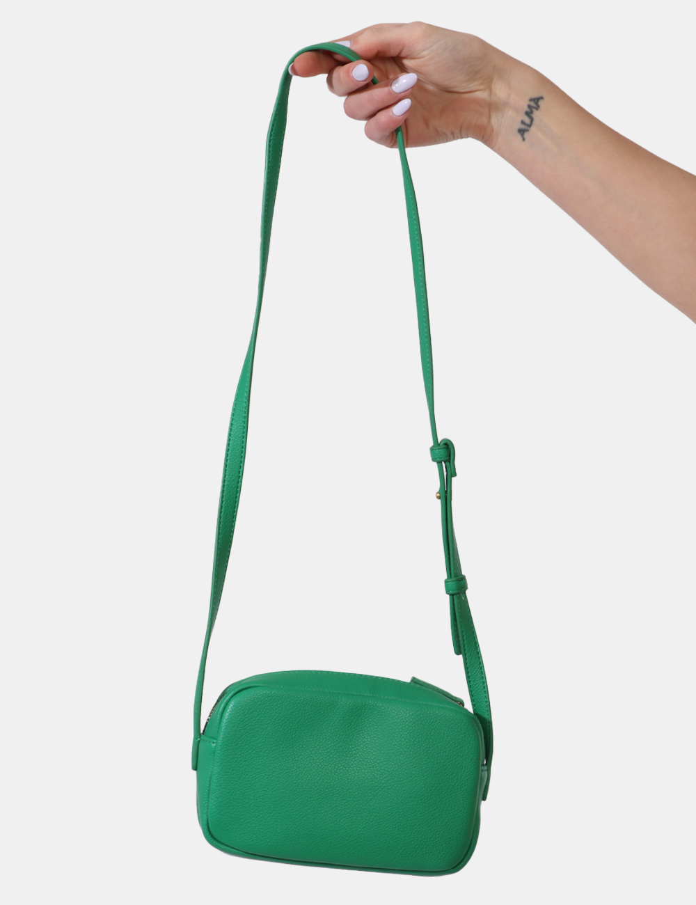 Z202E0-020A-SU_VERDE_PE24_4 Borsa Caractere Verde - Borsa a tracolla di piccole dimensioni in simil pelle ed in total verde. La bag si compone di unico