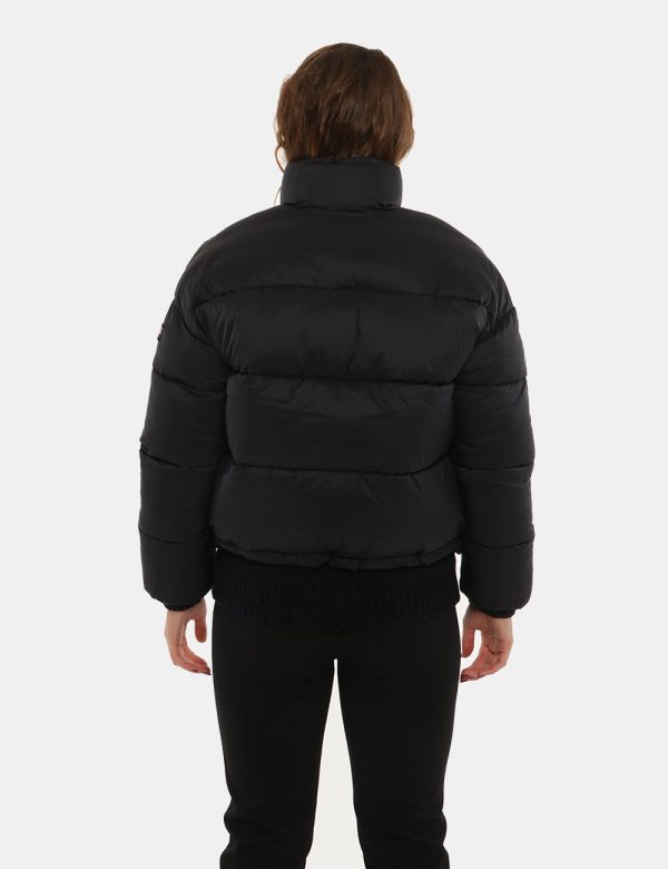 Piumino Napapijri trapuntato con logo - 100% poliestereLa modella indossa la taglia S e la vestibilità del capo è regolare.