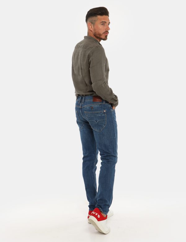 Jeans Pepe Jeans blu denim - COMPOSIZIONE E VESTIBILITÀ:99% cotone 1% elastaneIl modello è alto 178 cm e indossa la taglia 3