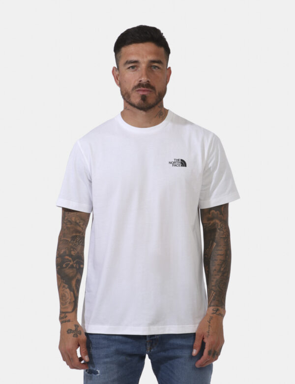 T-shirt The North Face Bianco - T-shirt su base bianca con piccola stampa logo brand sia sul fronte sia sul retro in nero. L