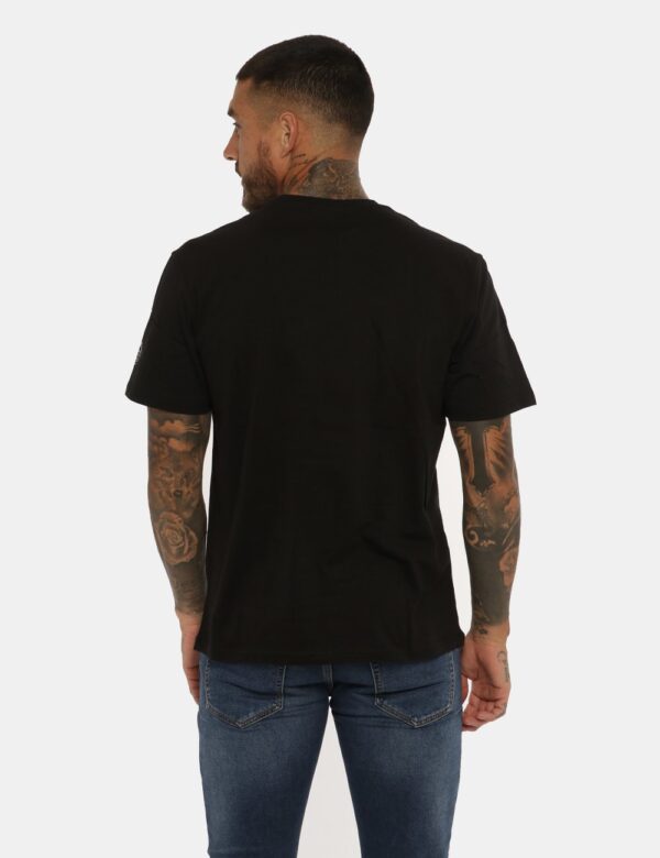 T-shirt North Sails nero - COMPOSIZIONE E VESTIBILITÀ:100% cotoneIl modello è alto 178 cm e indossa la taglia M. La vestibil
