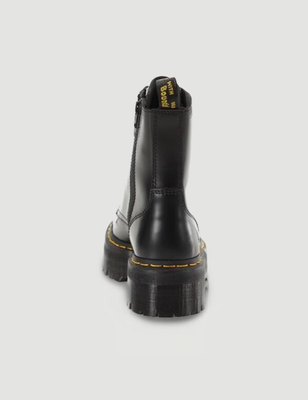 Anfibio Dr. Martens Jadon polished smooth - COMPOSIZIONE E VESTIBILITÀ:Suola in gomma. tomaia in pelle. rivestimento 75% Tes