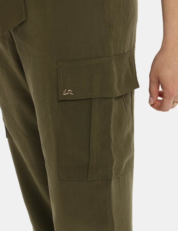 Pantalone Yes Zee con cintura - 93% viscosa 7% poliestereLa modella indossa la taglia S ed è alta 178 cm e la vestibilità è