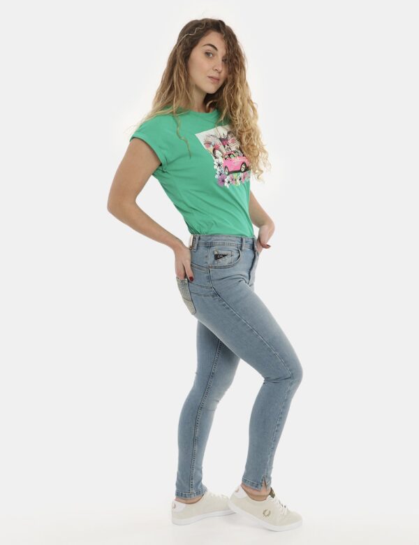 Jeans Yes Zee blu denim - COMPOSIZIONE E VESTIBILITÀ:98% cotone 2% elastaneLa modella è alta 170 cm e indossa la taglia 27 U