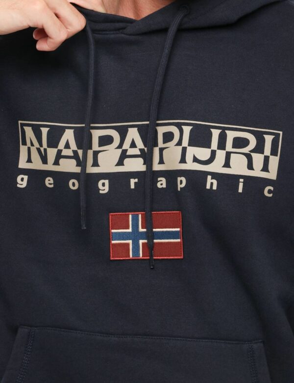 Felpa Napapijri con cappuccio - Spalle: 51cm Manica: 68cm Lunghezza: 43 cm Felpa con cappuccio. Logo stampato centrale con