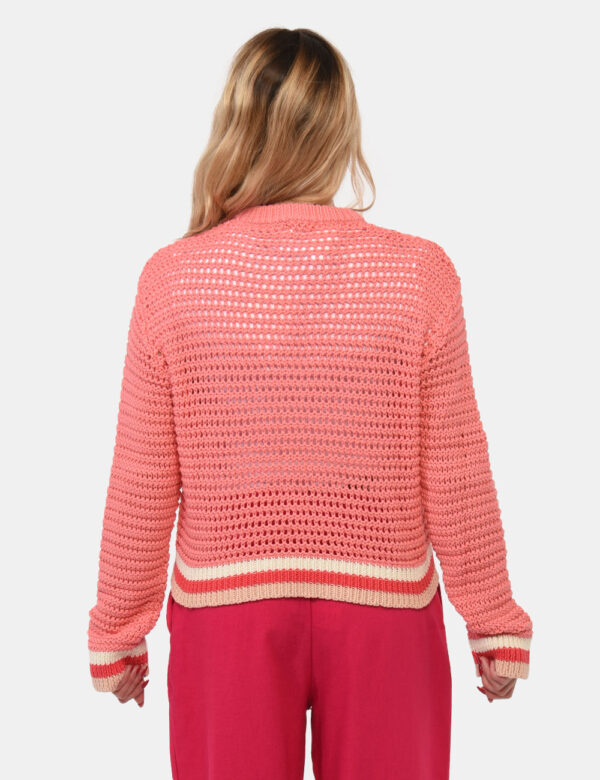 Maglia Sundek Rosa - Maglia a girocollo con trama intrecciata in rosa chiaro e polsini bianchi. La vestibilità è morbida e r