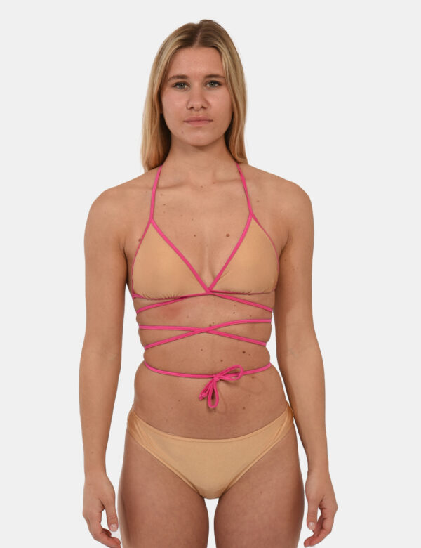 Costume Sundek Oro - Costume modello bikini a triangolo più slip sgambato su base oro e bordatura rosa shocking. La vestibil