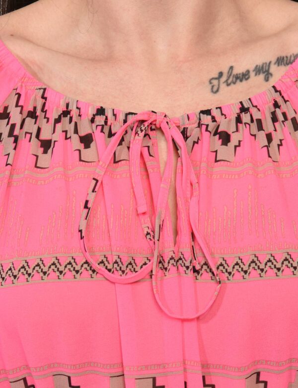 Abito F**K Rosa - Vestito leggero su base rosa shocking con fantasia marrone. Presenti maniche a trequarti ampie e scollo a