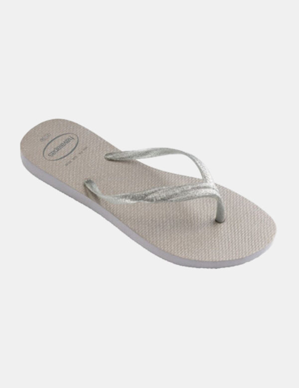Infradito Havaianas Argento - Ciabatte modello infradito in total argento con stringa a Y coordinata e brillantini. La calza