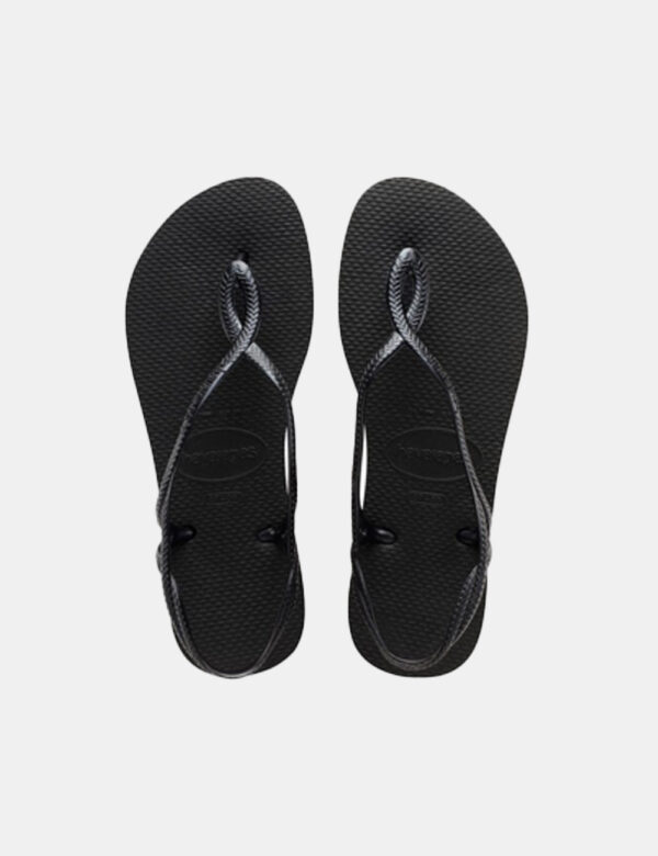 Infradito Havaianas Nero - Ciabatte modello infradito in total nero con stringa a Y coordinata. La calzata è comoda e aderen
