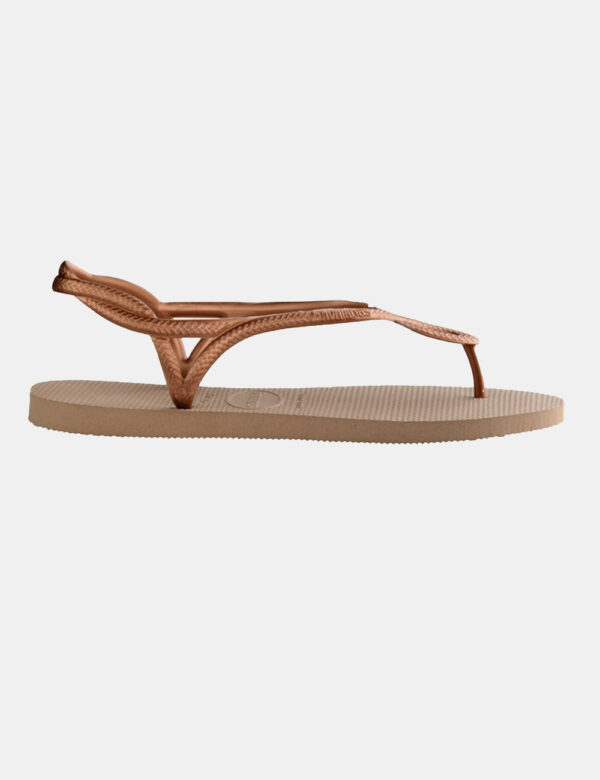 Infradito Havaianas Marrone - Ciabatte modello infradito in total marrone con stringa a Y coordinata. La calzata è comoda e