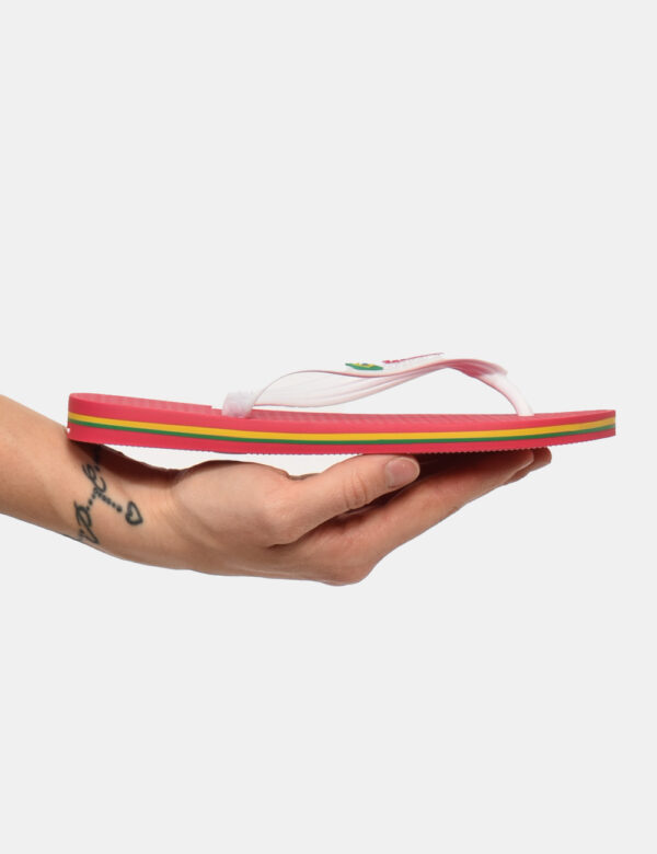 Infradito Ipanema Rosa - Ciabatte modello infradito su base rosa intenso con cinturino a Y bianco. La calzata è comoda e ade