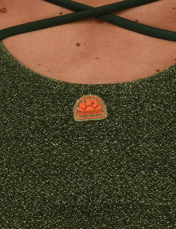 Costume intero Sundek Verde - Costume intero su base verde foresta con filo lurex allover dorato. Presenti spalline strette,