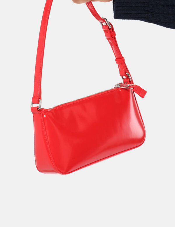 Borsa TOMMY HILFIGER Rosso - Cod. art. AW0AW16267 OVVi ricordiamo che tutti i nostri articoli sono originali.