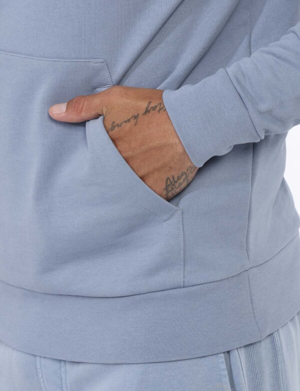 Felpa Calvin Klein Azzurro - Cod. art. K10K113576 B CVVi ricordiamo che tutti i nostri articoli sono originali.