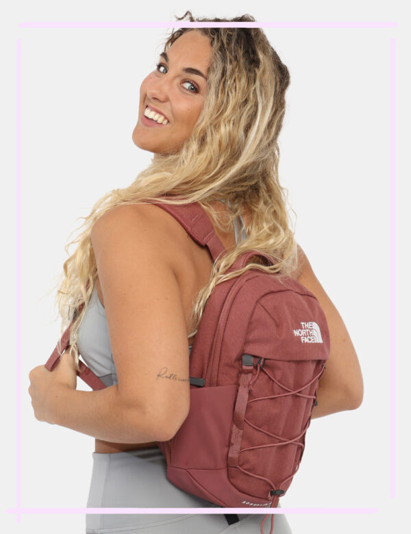 Zaino The North Face Rosso - Cod. art. NF0A52SW D CVVi ricordiamo che tutti i nostri articoli sono originali.