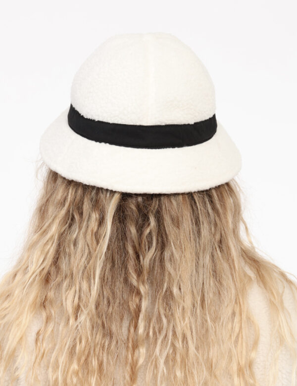 Cappello The North Face Bianco - Bucket hat con logo TNF sul fronte ricamato con filo bianco su striscia di tessuto nera. In