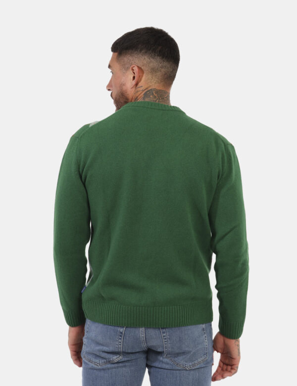 Maglione Gant Verde - Maglione in lana con girocollo classico. Il capo si sviluppa in total verde con fantasia a riquadri su