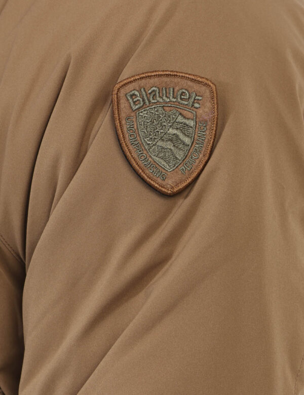 Piumino Blauer Marrone - L’articolo appartiene al campionario esclusivo di stagione: pezzo unicoCod. art. 24WBLUC02196 B2 CV